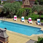 Luxury Private Free Play Park Inc Quid Bikes Private Heated Swimming Pool Sinde