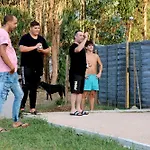 Luxury Private Free Play Park Inc Quid Bikes Private Heated Swimming Pool Apartman *