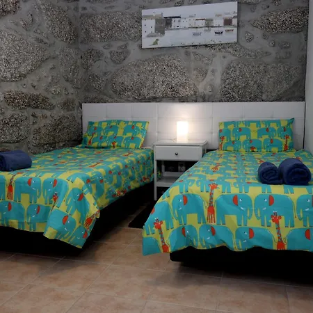 Luxury Private Free Play Park Inc Quid Bikes Private Heated Swimming Pool *