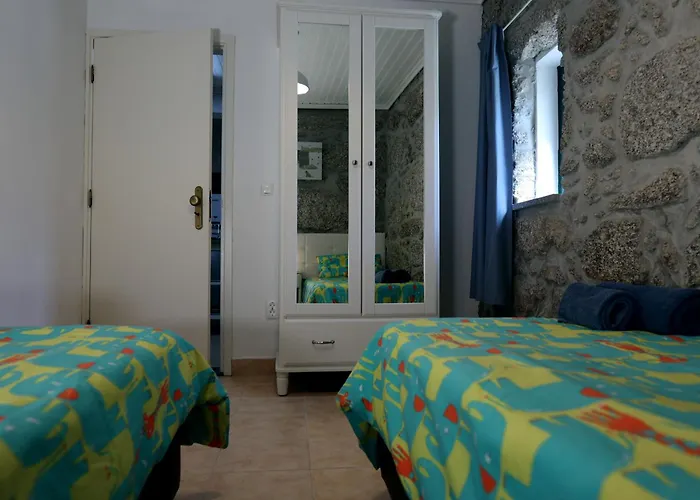 Luxury Private Free Play Park Inc Quid Bikes Private Heated Swimming Pool