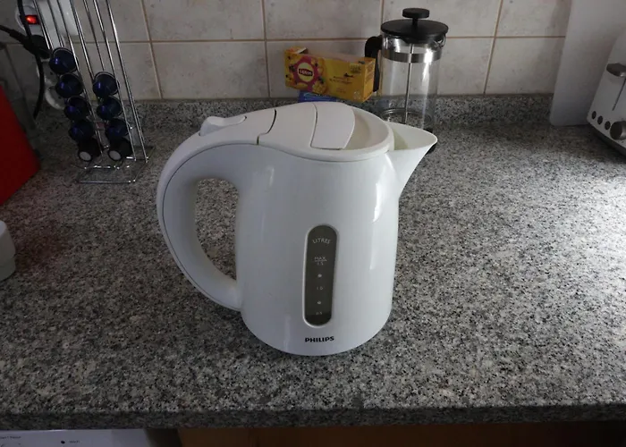 Luxury Private Free Play Park Inc Quid Bikes Private Heated Swimming Pool *