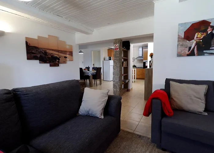 Luxury Private Free Play Park Inc Quid Bikes Private Heated Swimming Pool *