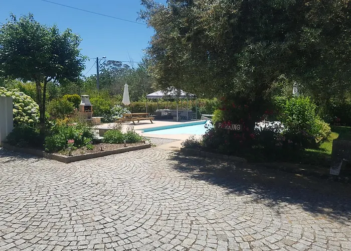 Luxury Private Free Play Park Inc Quid Bikes Private Heated Swimming Pool Sinde