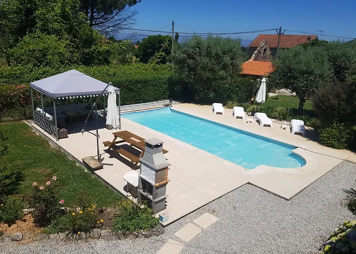 Luxury Private Free Play Park Inc Quid Bikes Private Heated Swimming Pool Apartmán *