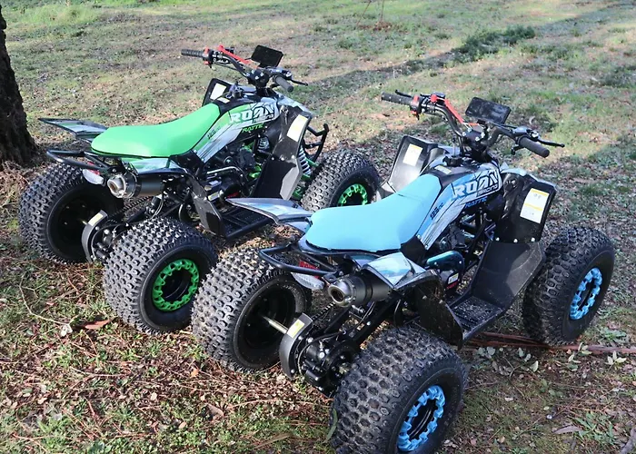 Luxury Private Free Play Park Inc Quid Bikes Private Heated Swimming Pool Apartamento Sinde